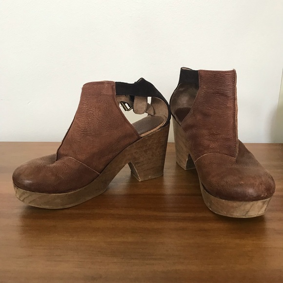 Free People Amber Orchard Clog - Picture 4 of 7